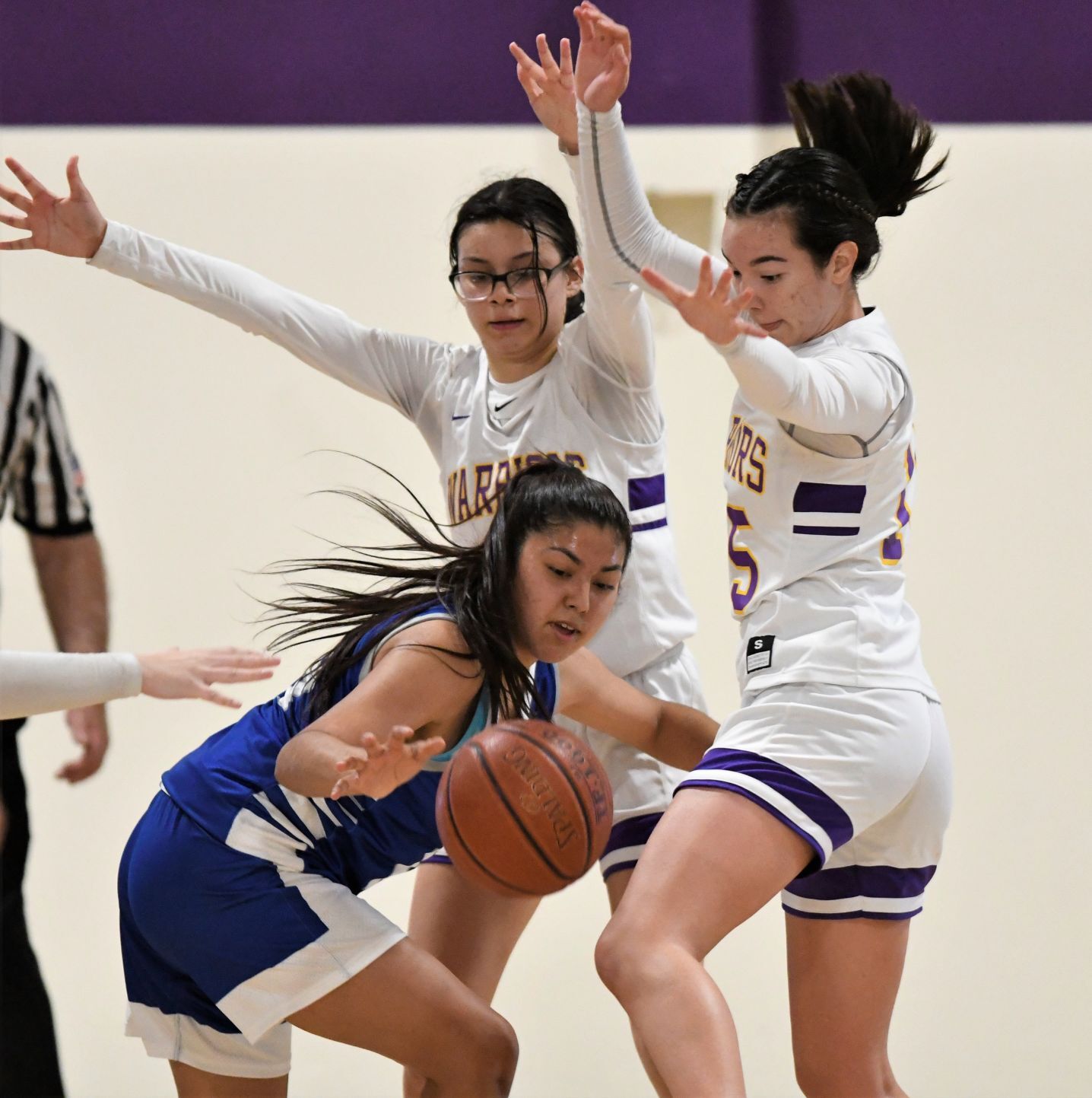 Righetti Girls Hoops 01.JPG